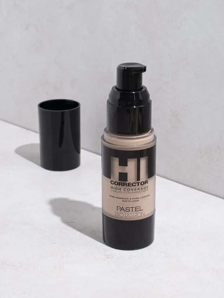 Pastel High Coverage Liquid Foundation 415