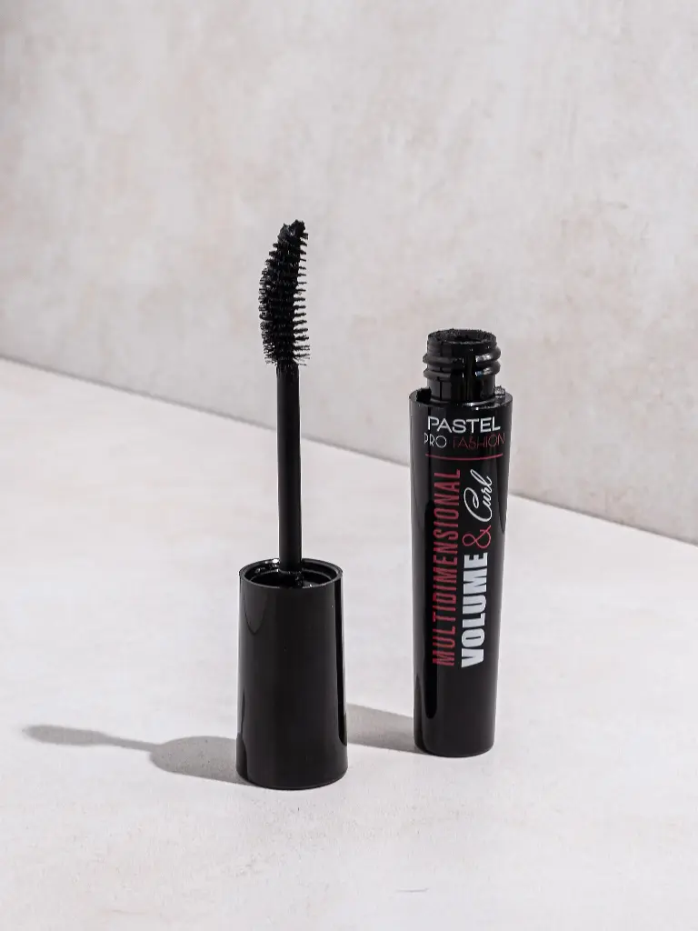 Pastel Mascara Multidimensional Volume & Curl