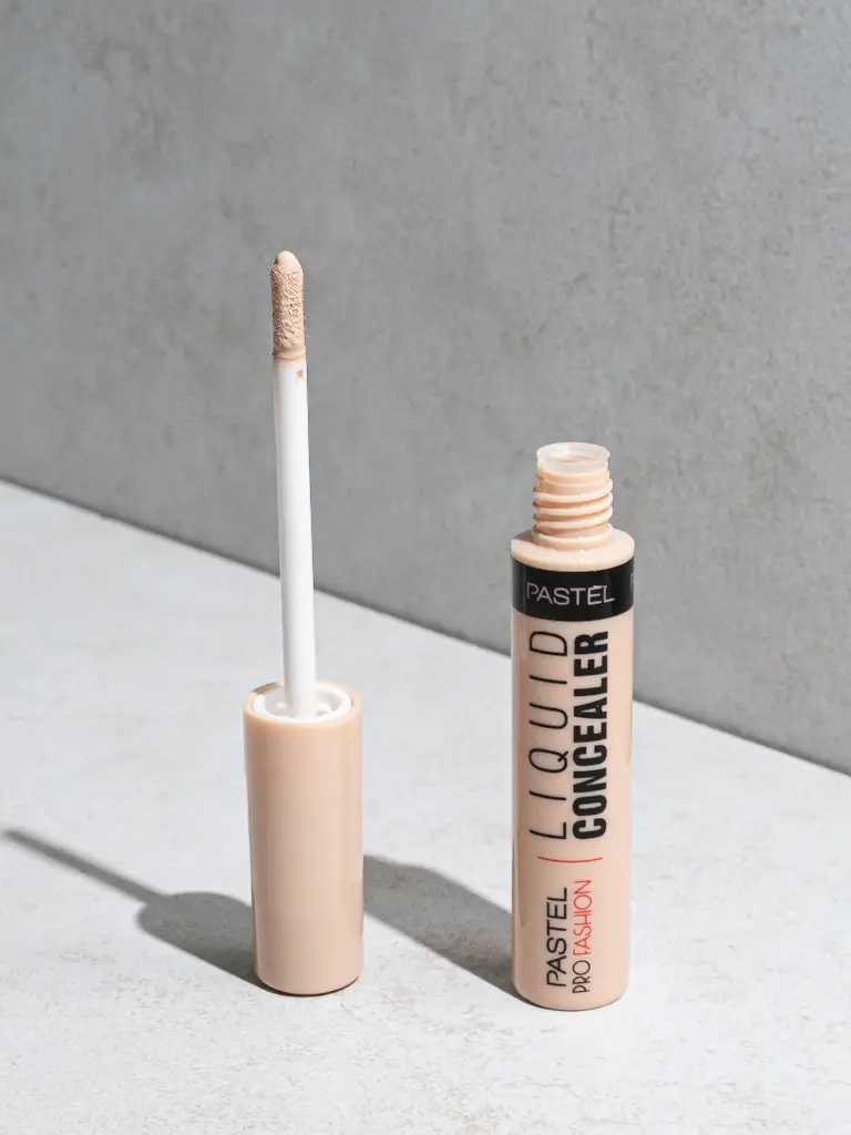 Pastel Profashion Liquid Concealer 102